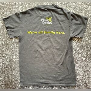Olive Garden Employee Shirt Size Small "We're All Family Here" Back Graphic